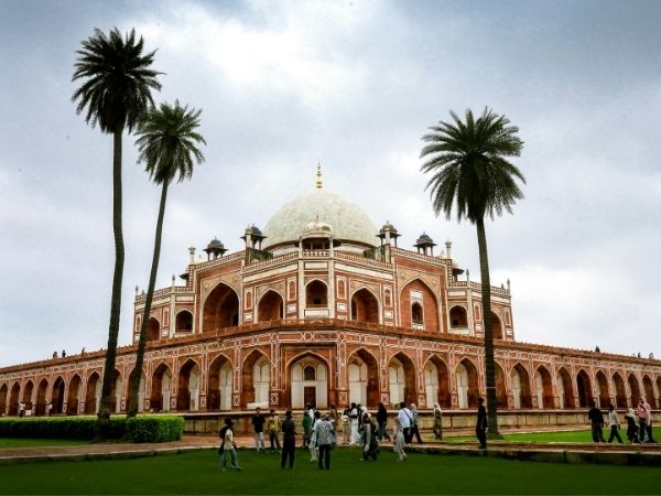 Delhi Tours